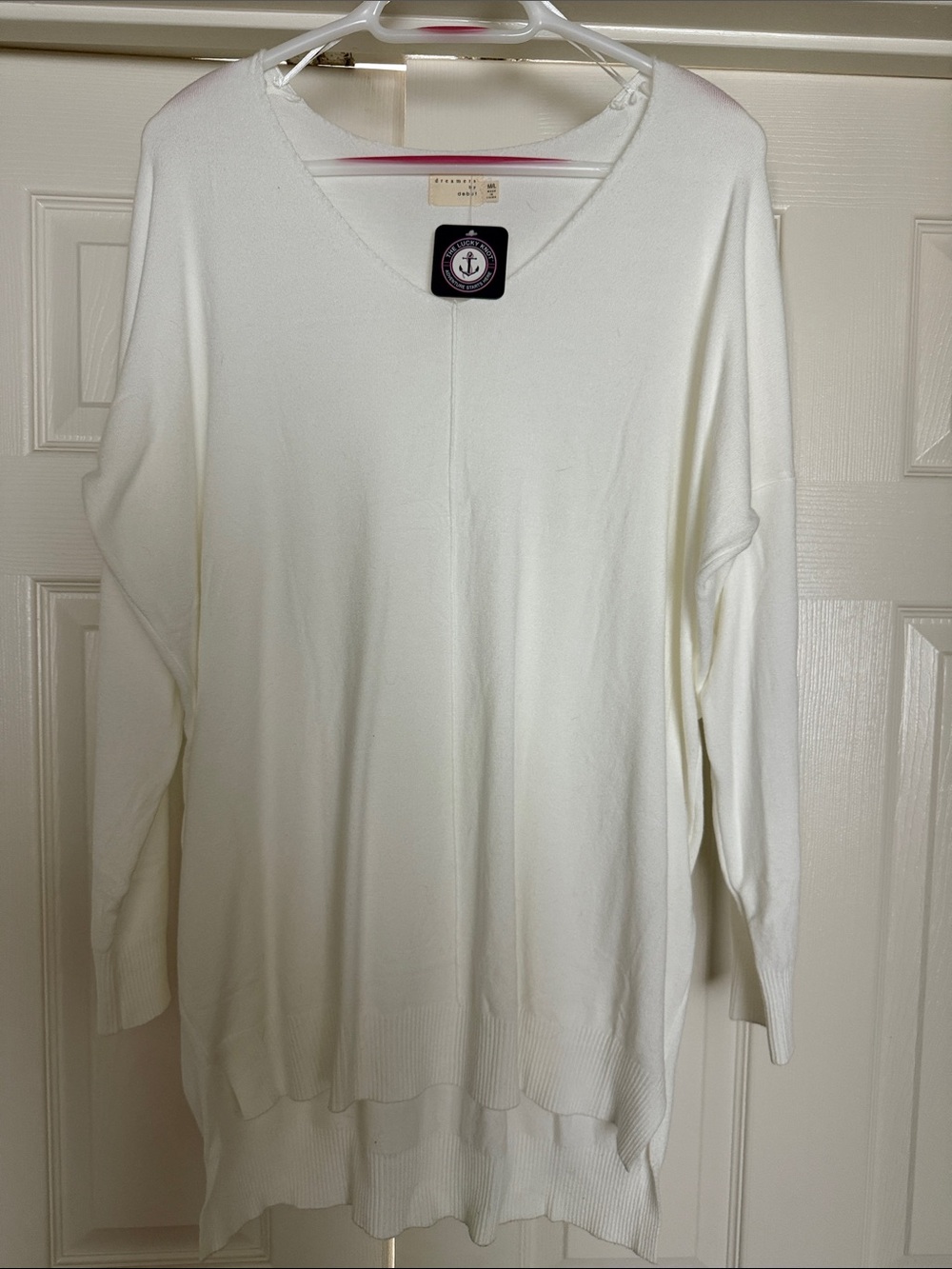 NWT V-Neck Lightweight Tunic Sweater